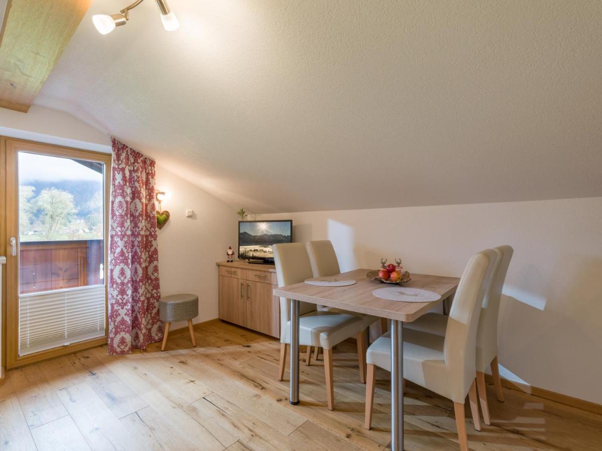 Gaestehaus Schwaiger - Wiesenweg Kössen Chambre photo